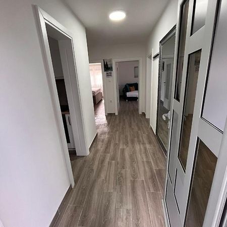 Aleksandar 巴尼西卢卡 外观 照片